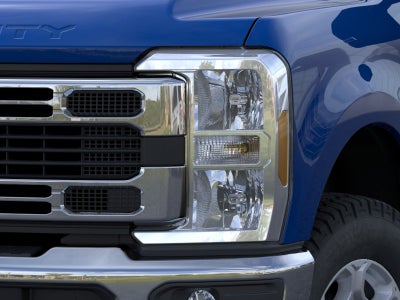2026 Ford Super Duty F-350® XLT