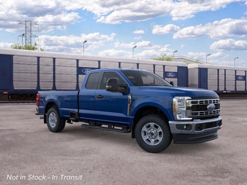 2026 Ford Super Duty F-350® XLT