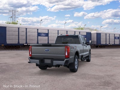 2026 Ford Super Duty F-350® XLT