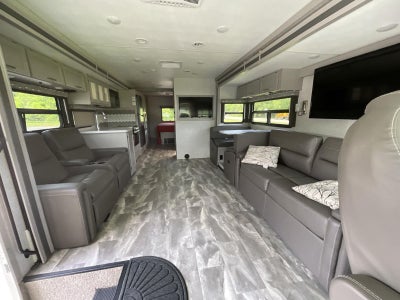 2022 Thor Motor Coach Windsport