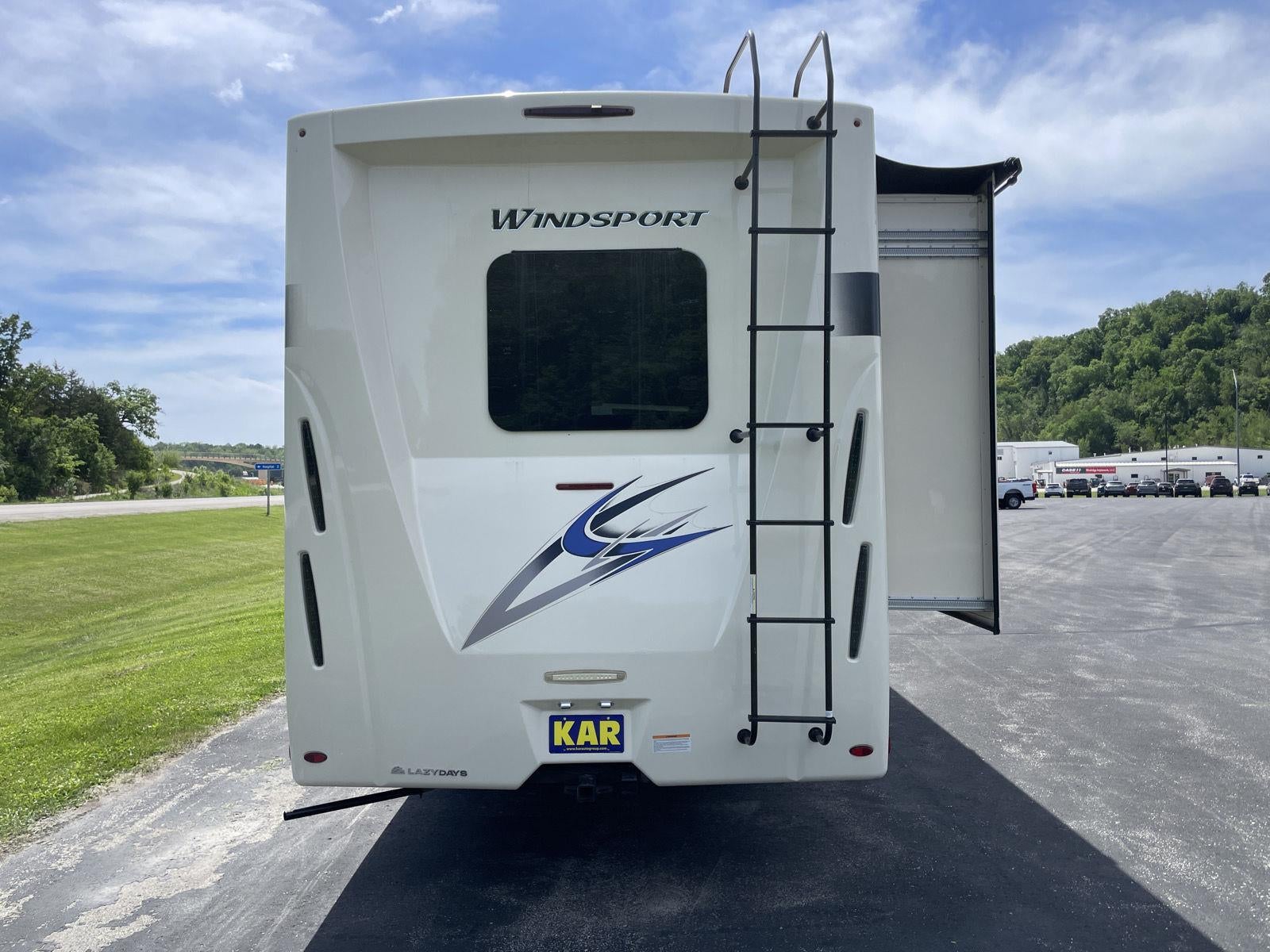 2022 Thor Motor Coach Windsport