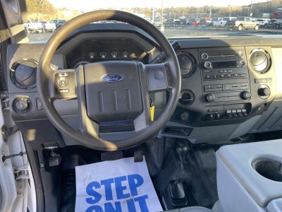 2014 Ford Super Duty F-450 DRW XL