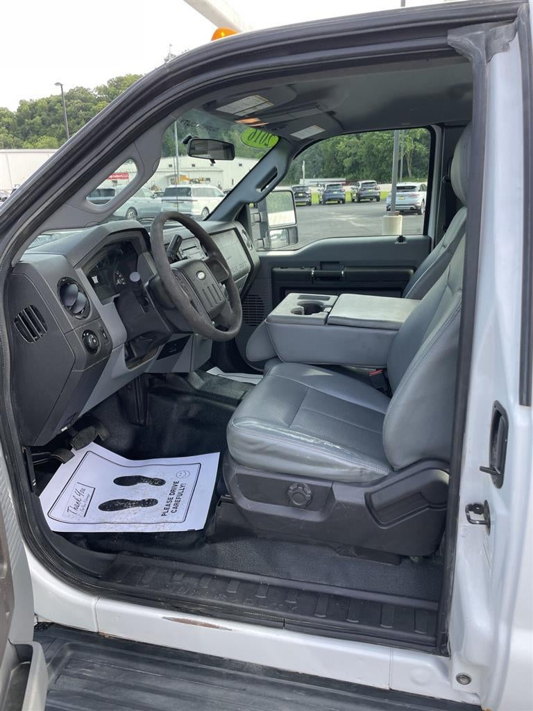 2016 Ford Super Duty F-350 SRW XL