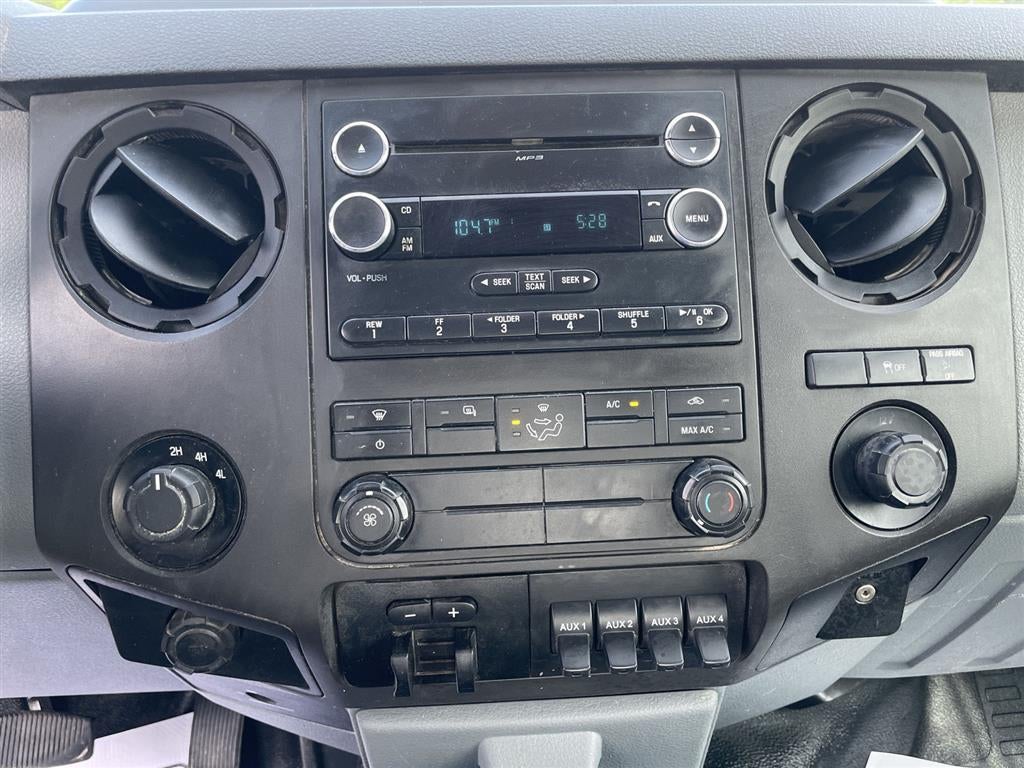 2016 Ford Super Duty F-350 SRW XL