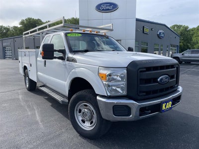 2016 Ford Super Duty F-350 SRW XL