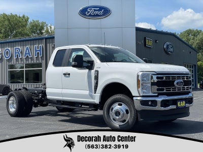 2026 Ford Super Duty F-350 DRW XL