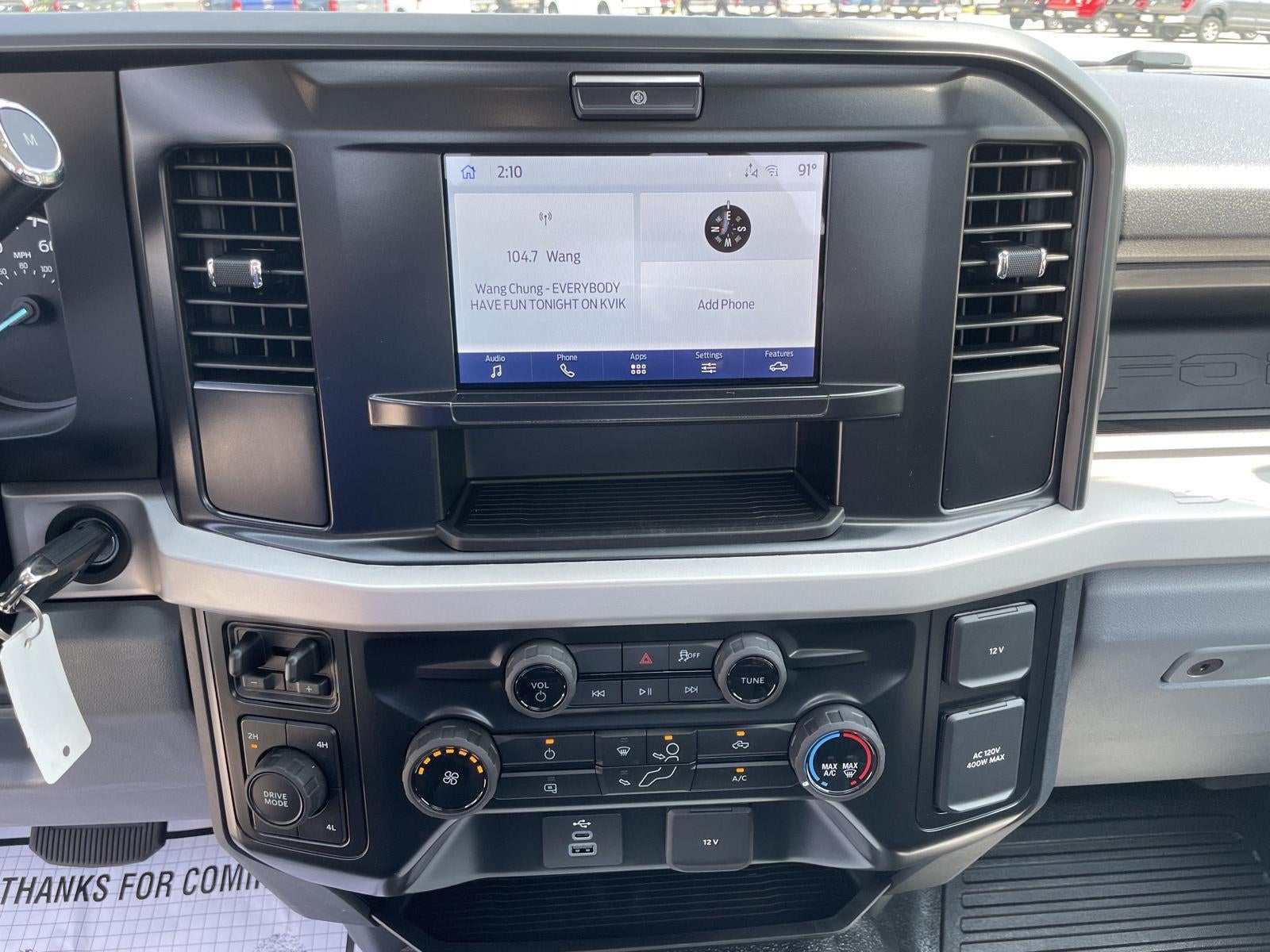 2025 Ford Super Duty F-550 DRW XL