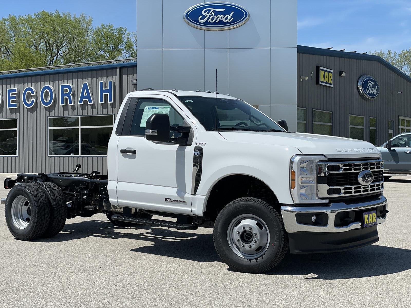 2025 Ford Super Duty F-350 DRW XL