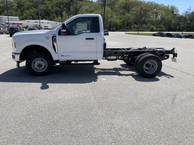 2025 Ford Super Duty F-350 DRW XL