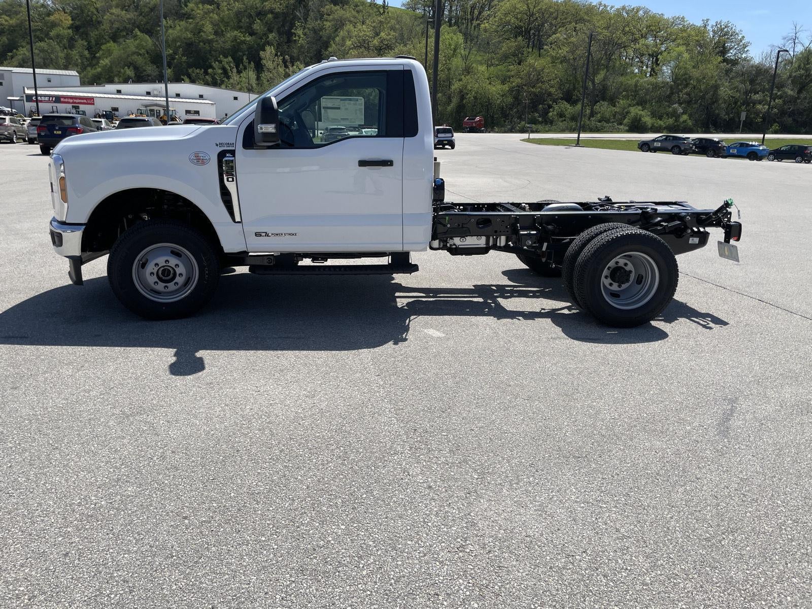 2025 Ford Super Duty F-350 DRW XL