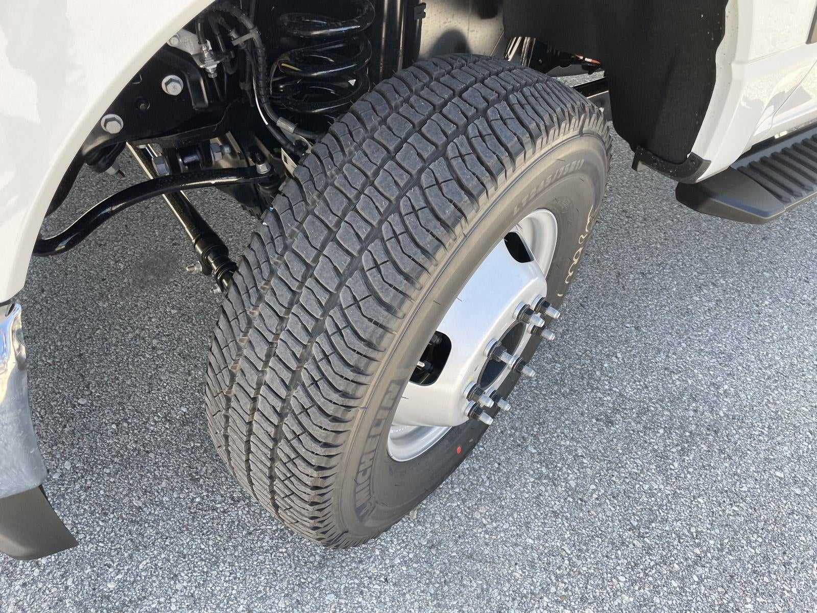 2025 Ford Super Duty F-350 DRW XL