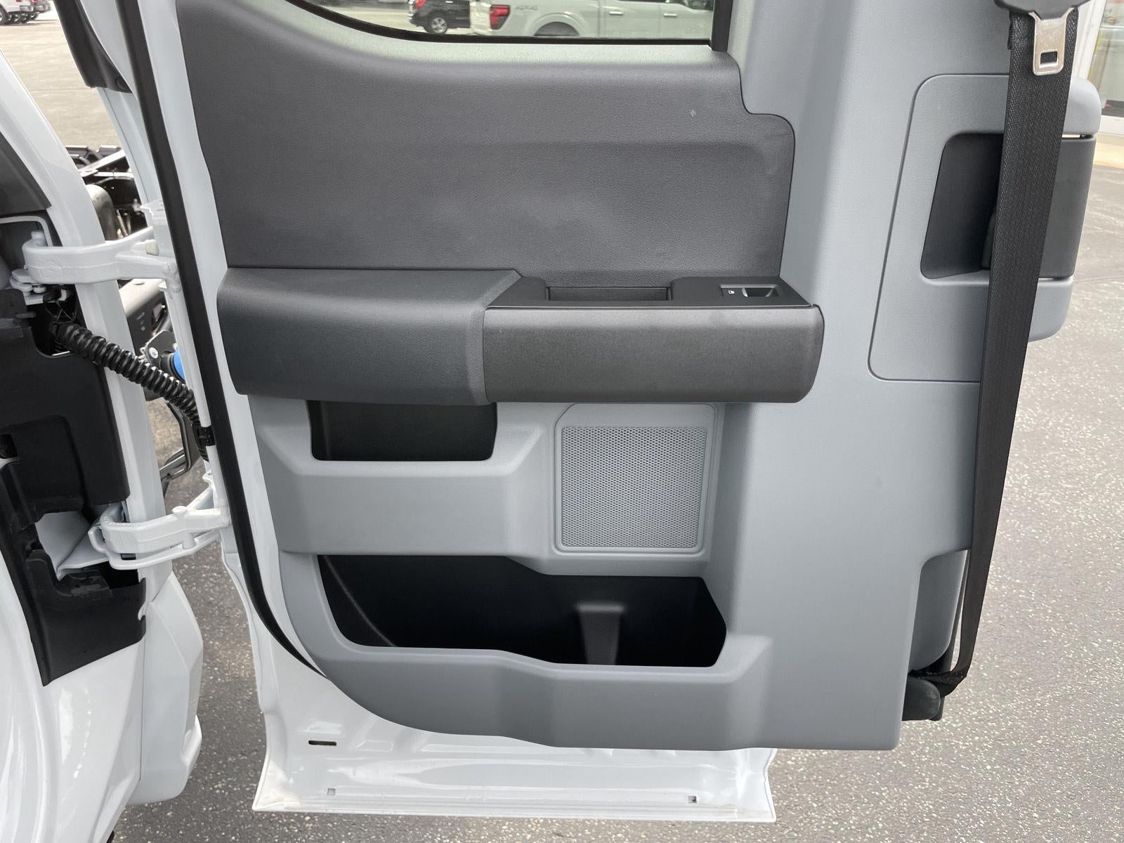 2026 Ford Super Duty F-550 DRW XL