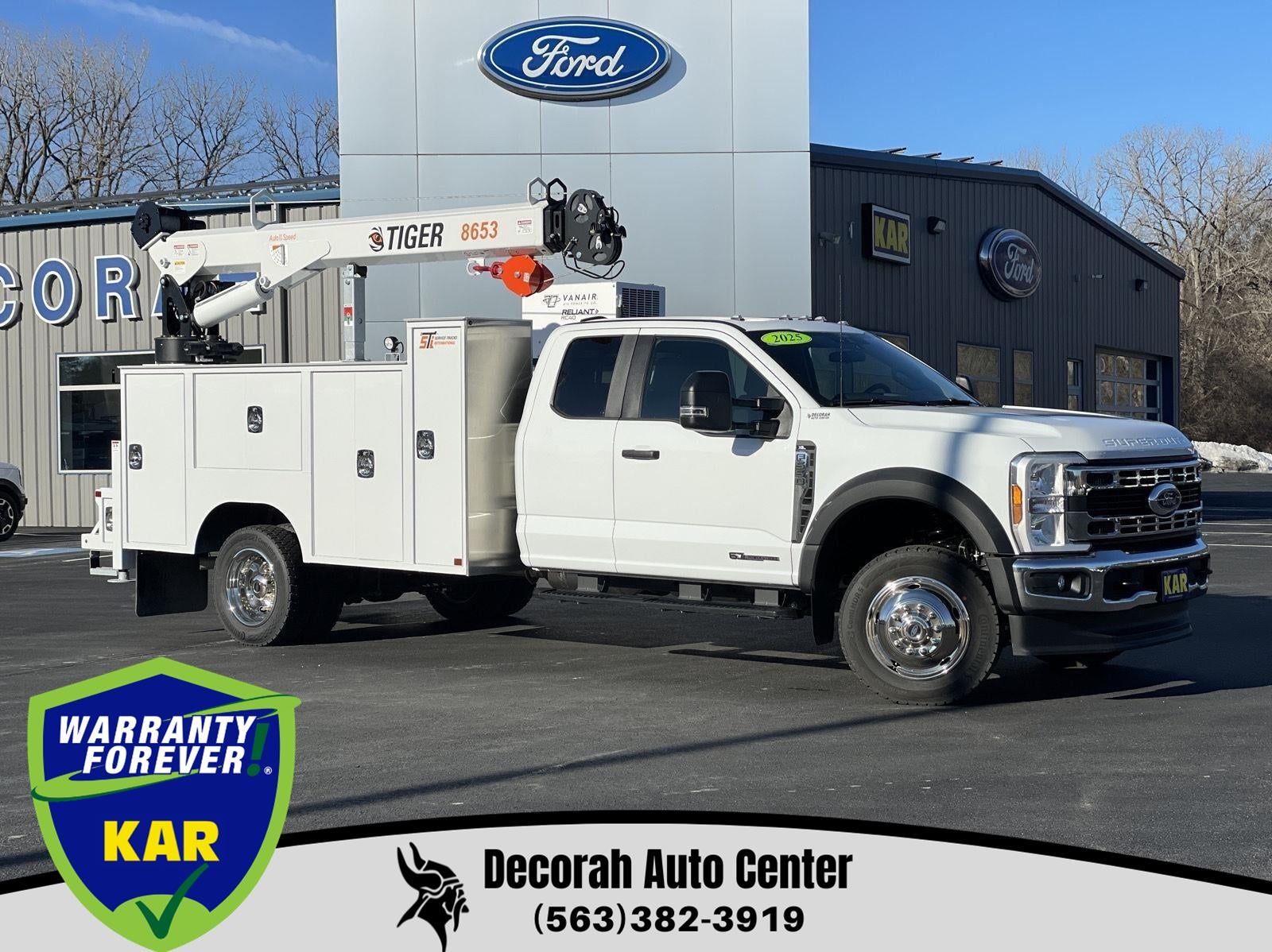 2025 Ford Super Duty F-550 DRW XL