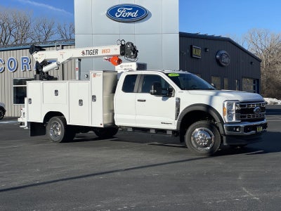 2025 Ford Super Duty F-550 DRW XL