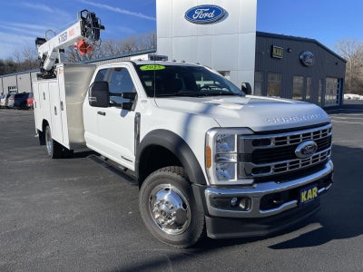 2025 Ford Super Duty F-550 DRW XL