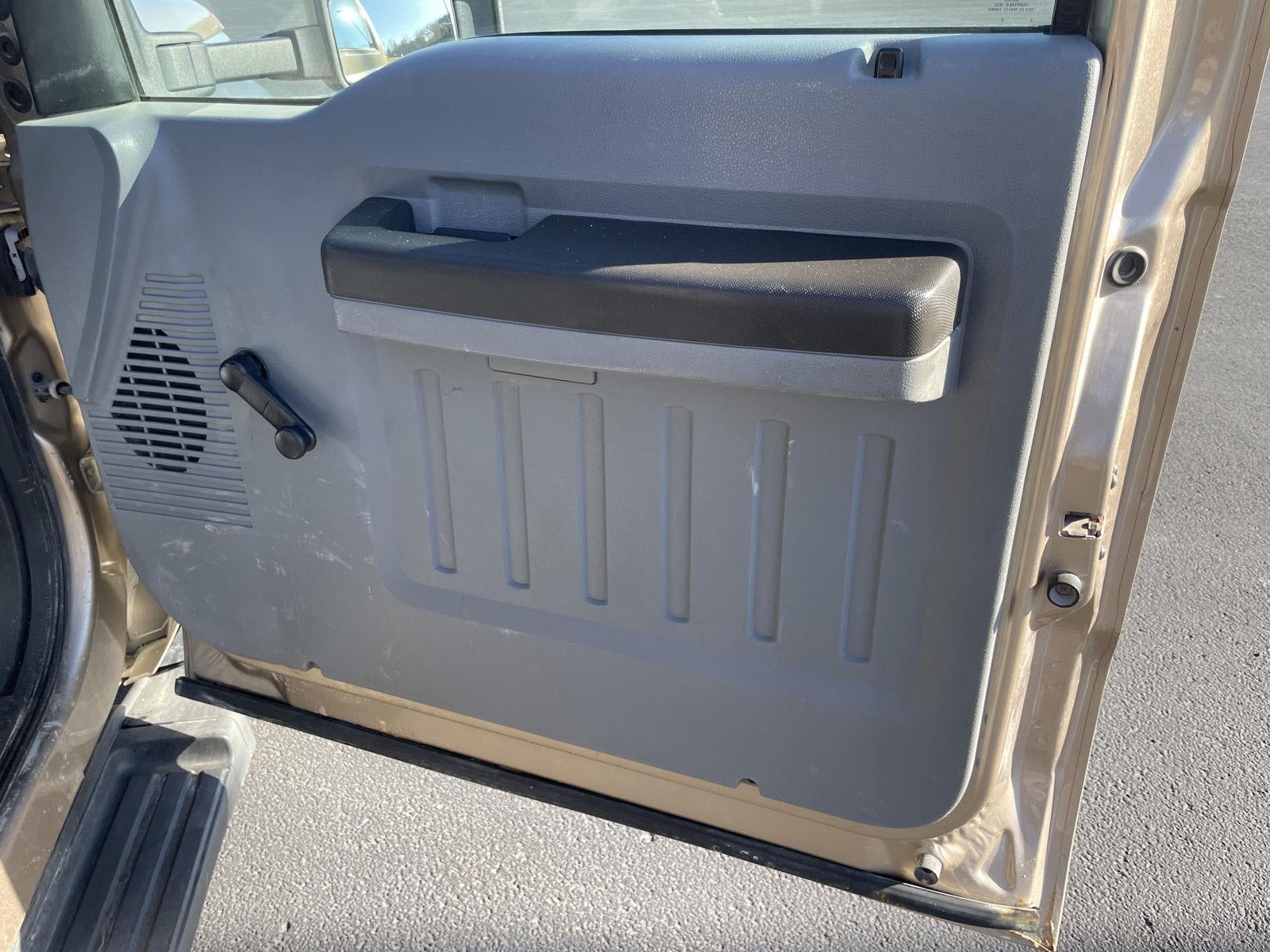 2012 Ford Super Duty F-450 DRW XL