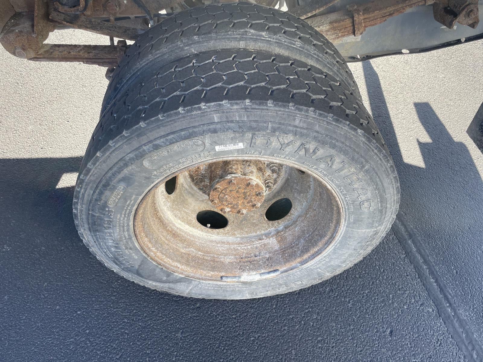 2012 Ford Super Duty F-450 DRW XL