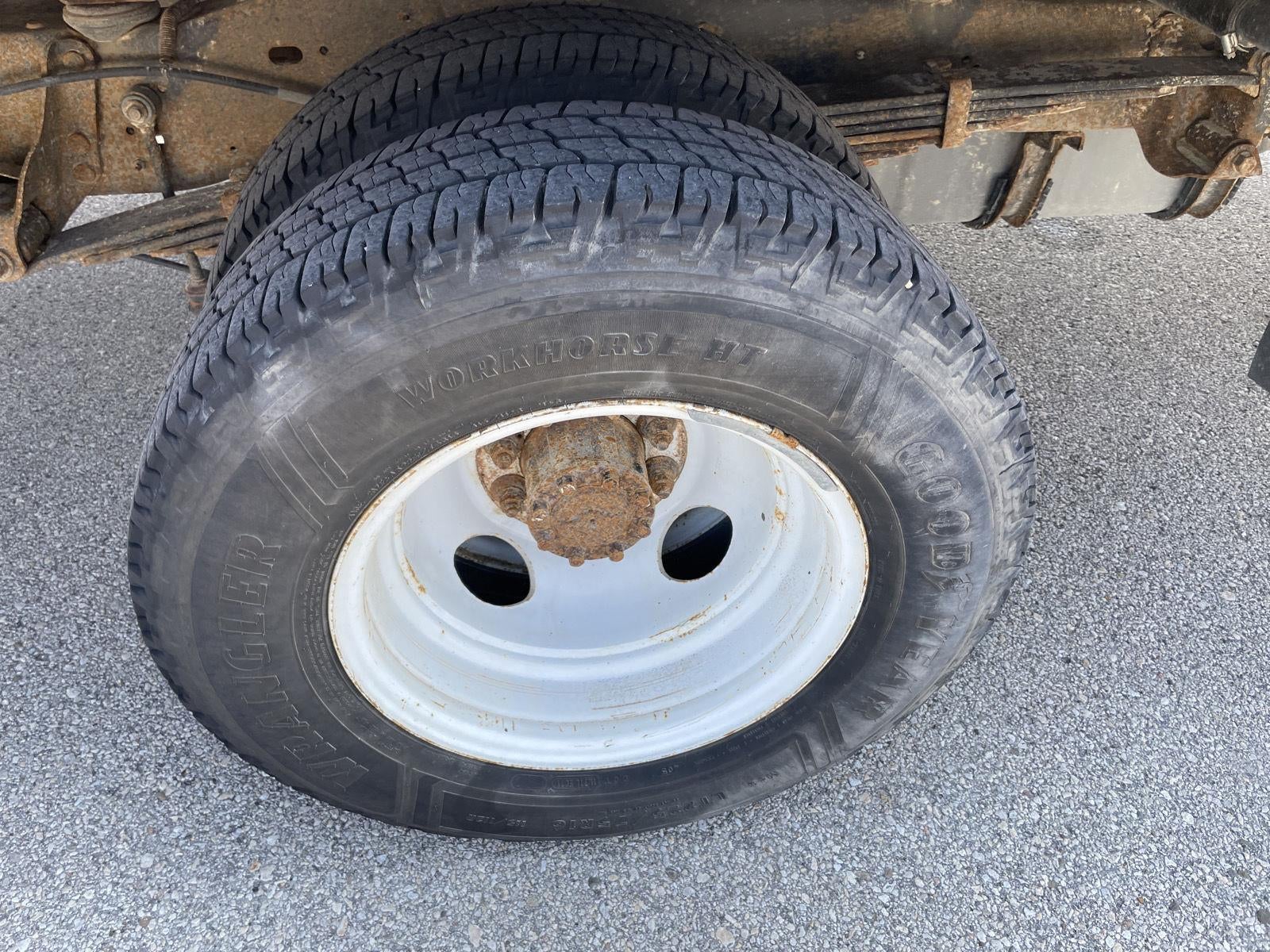 2017 Ford E-Series Cutaway Base DRW