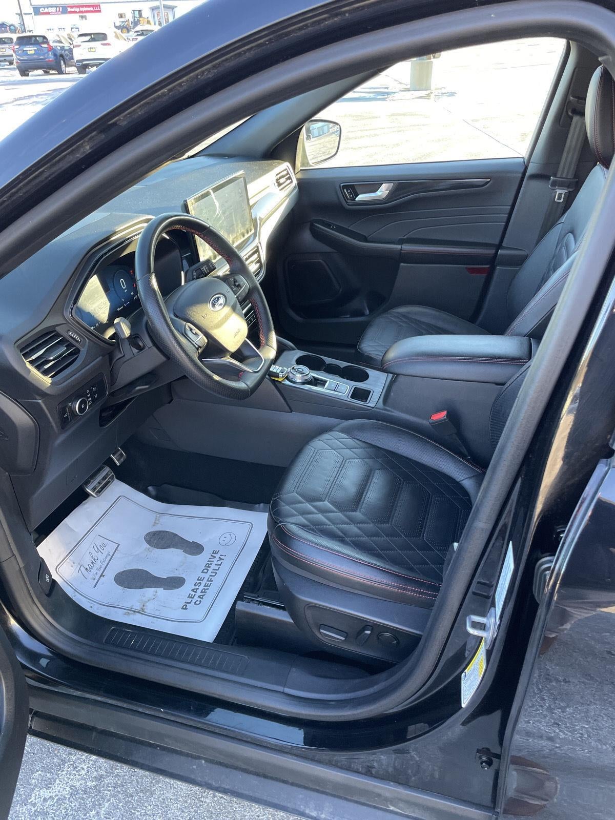 2023 Ford Escape ST-Line Elite