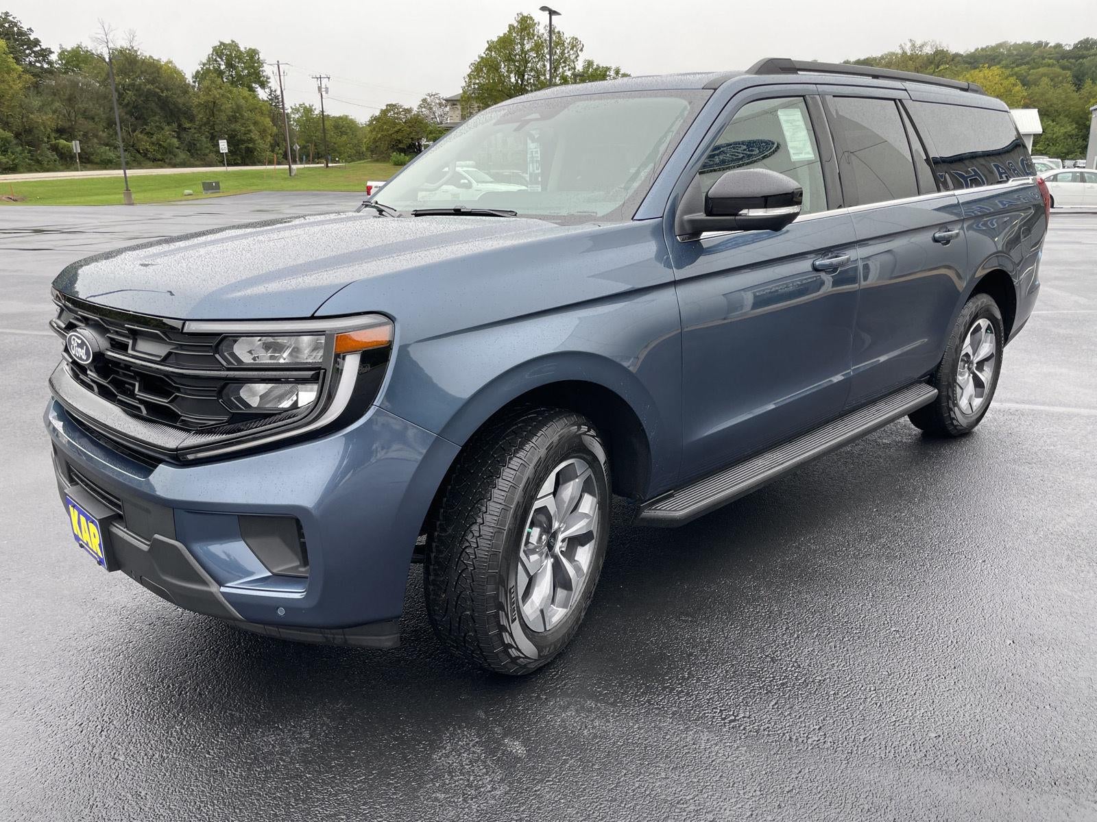 2027 Ford Expedition Max Active