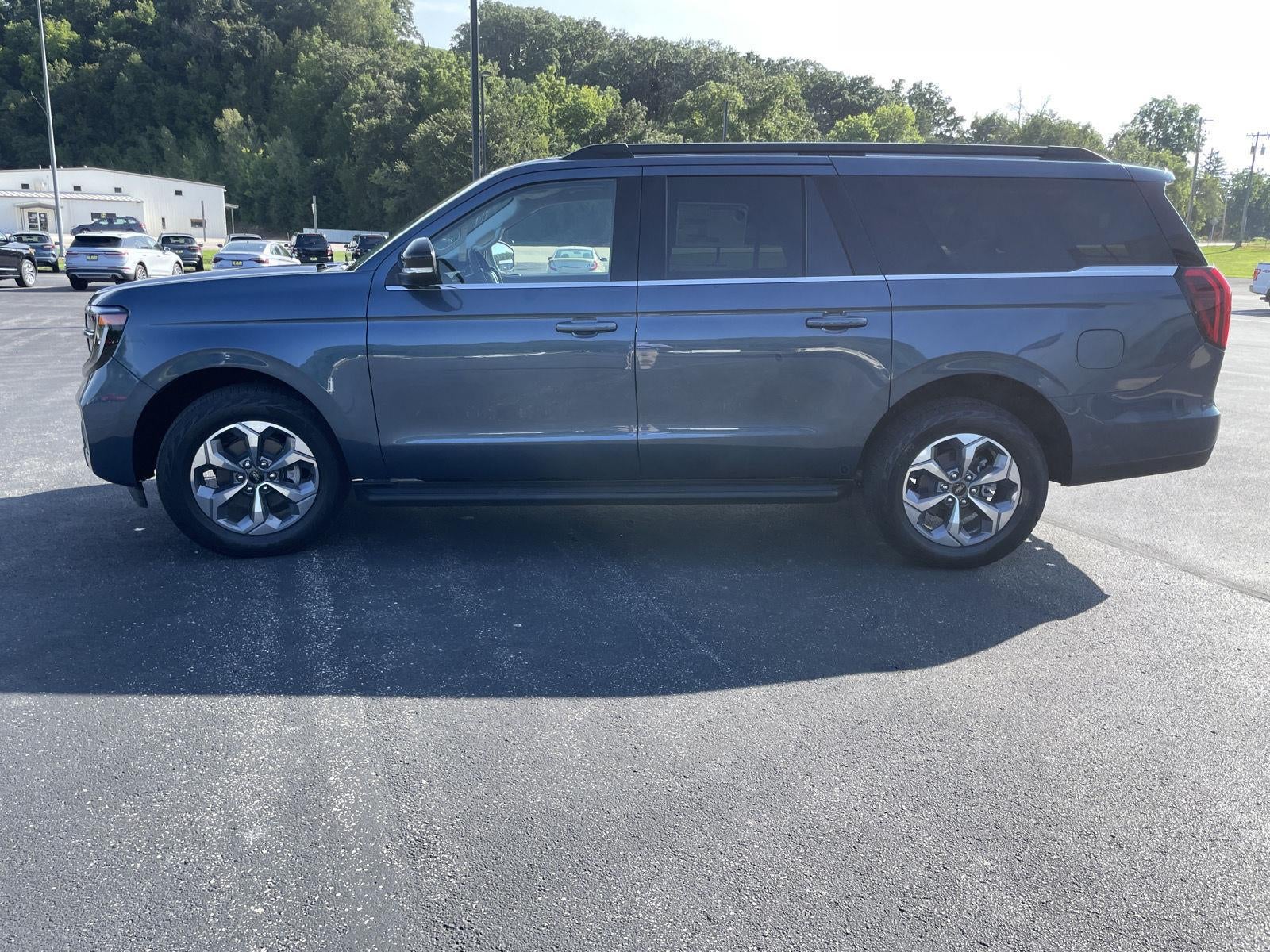 2027 Ford Expedition Max Active