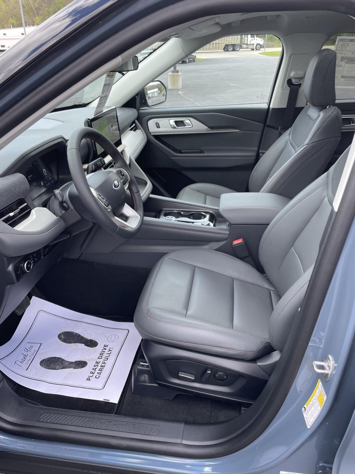 2026 Ford Explorer Active w/100A Pkg