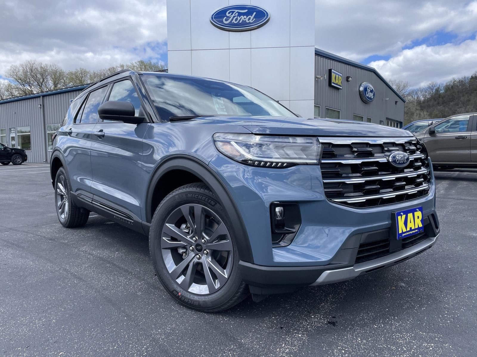 2026 Ford Explorer Active w/100A Pkg