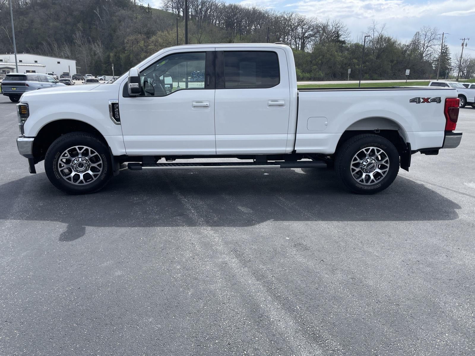 2022 Ford Super Duty F-250 SRW LARIAT
