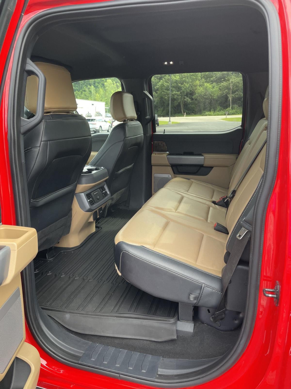 2024 Ford Super Duty F-250 SRW LARIAT