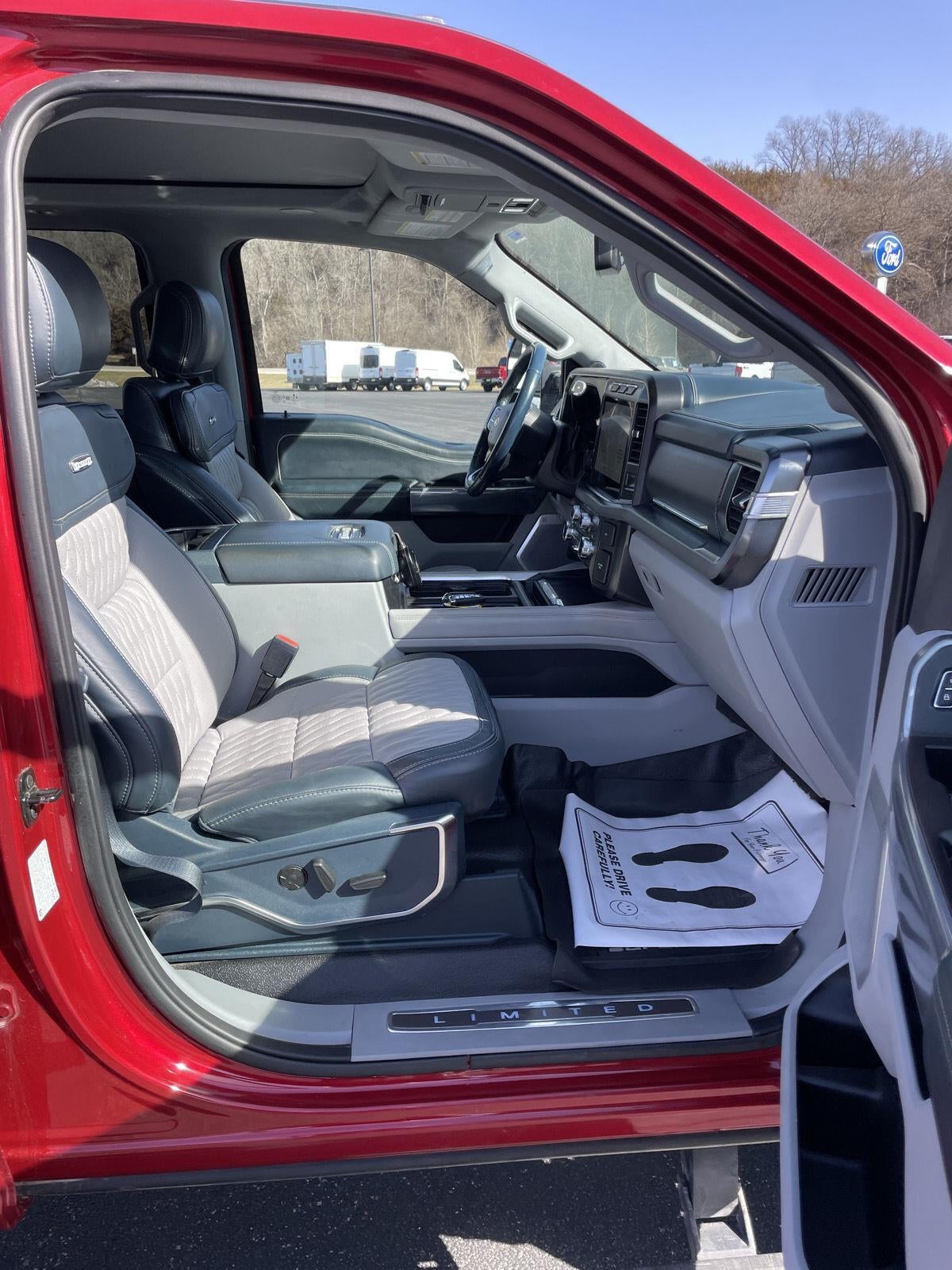 2024 Ford Super Duty F-350 SRW Limited