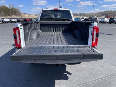 2026 Ford Super Duty F-350 SRW XLT