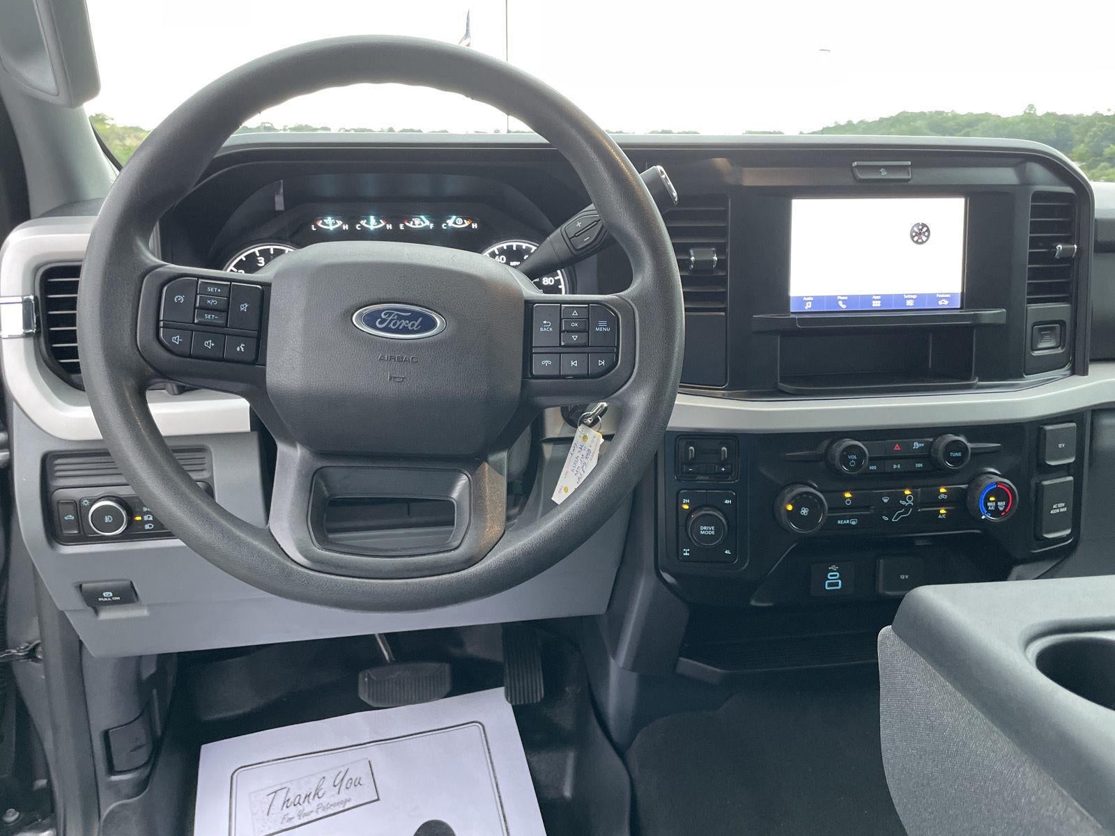 2026 Ford Super Duty F-350 Srw XLT