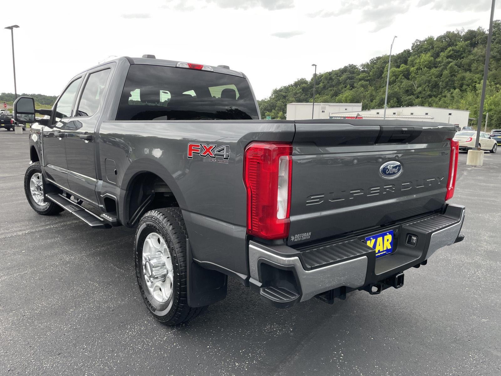2026 Ford Super Duty F-350 Srw XLT
