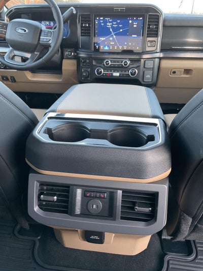 2026 Ford Super Duty F-350 SRW LARIAT