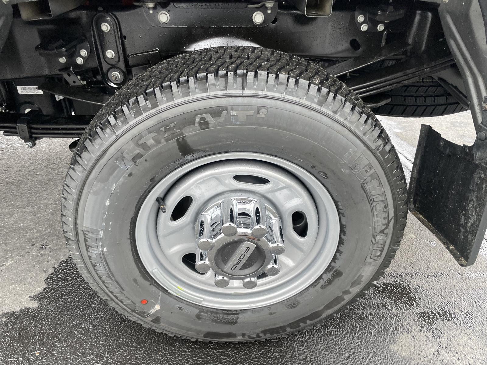 2026 Ford Super Duty F-350 SRW XL