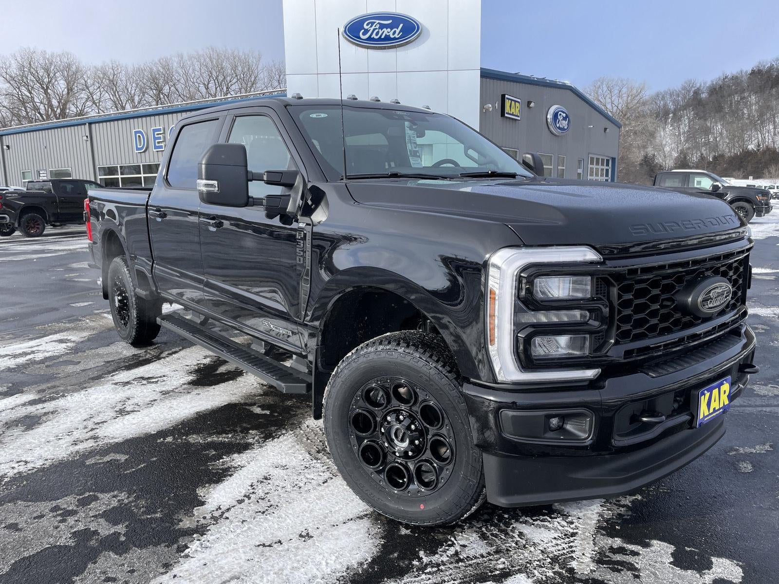 2026 Ford Super Duty F-350 SRW XLT