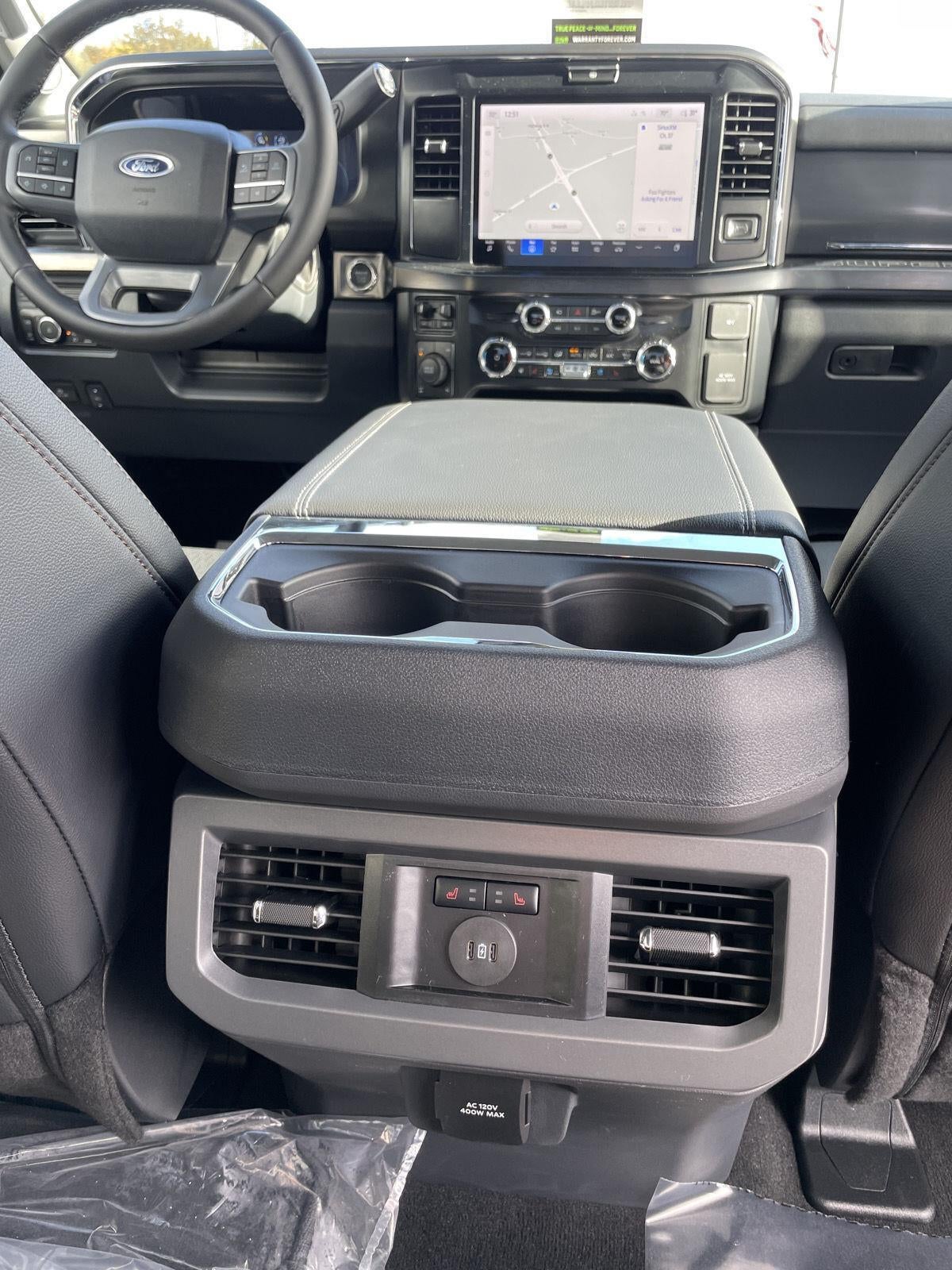 2026 Ford Super Duty F-350 SRW LARIAT