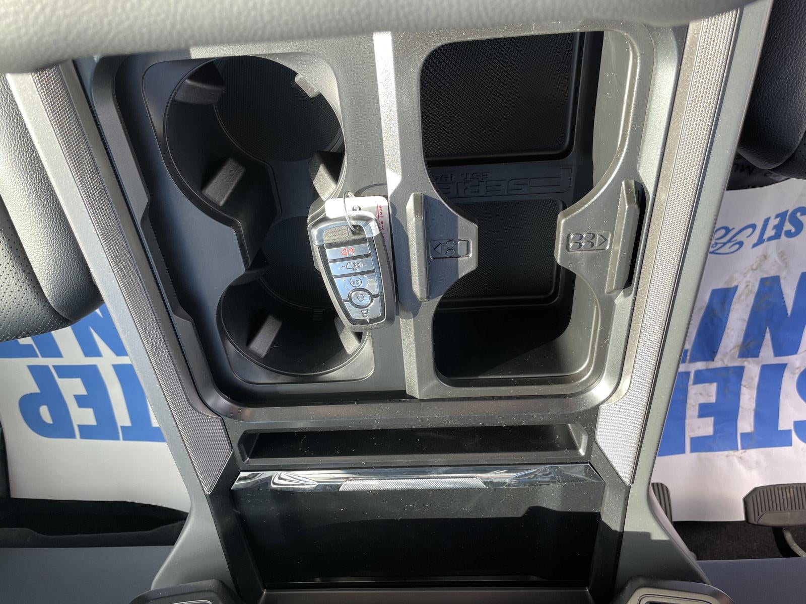 2026 Ford Super Duty F-350 SRW LARIAT