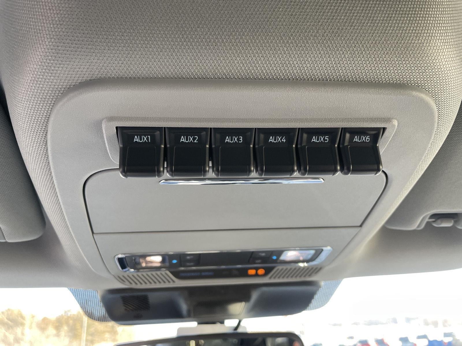 2026 Ford Super Duty F-350 SRW LARIAT