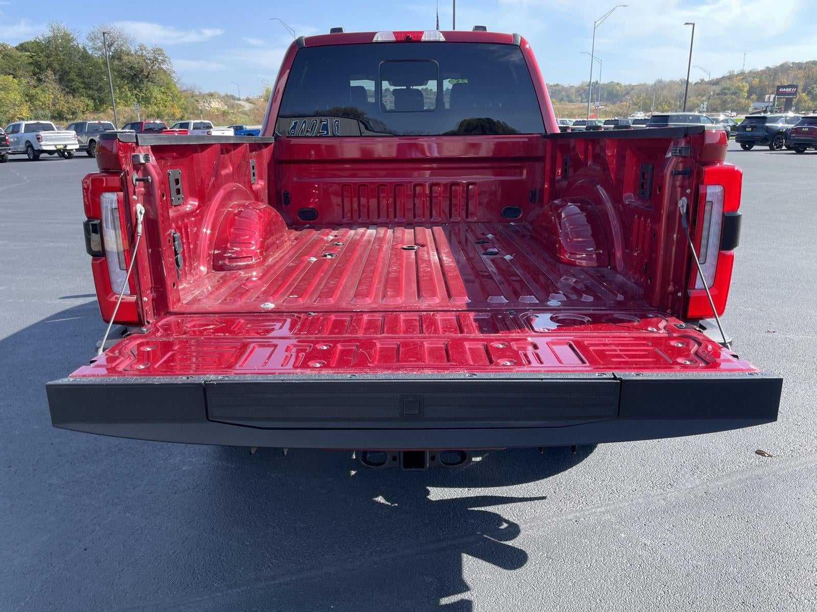 2025 Ford Super Duty F-350 SRW Platinum