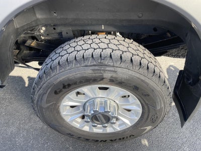 2022 Ford Super Duty F-350 SRW XLT