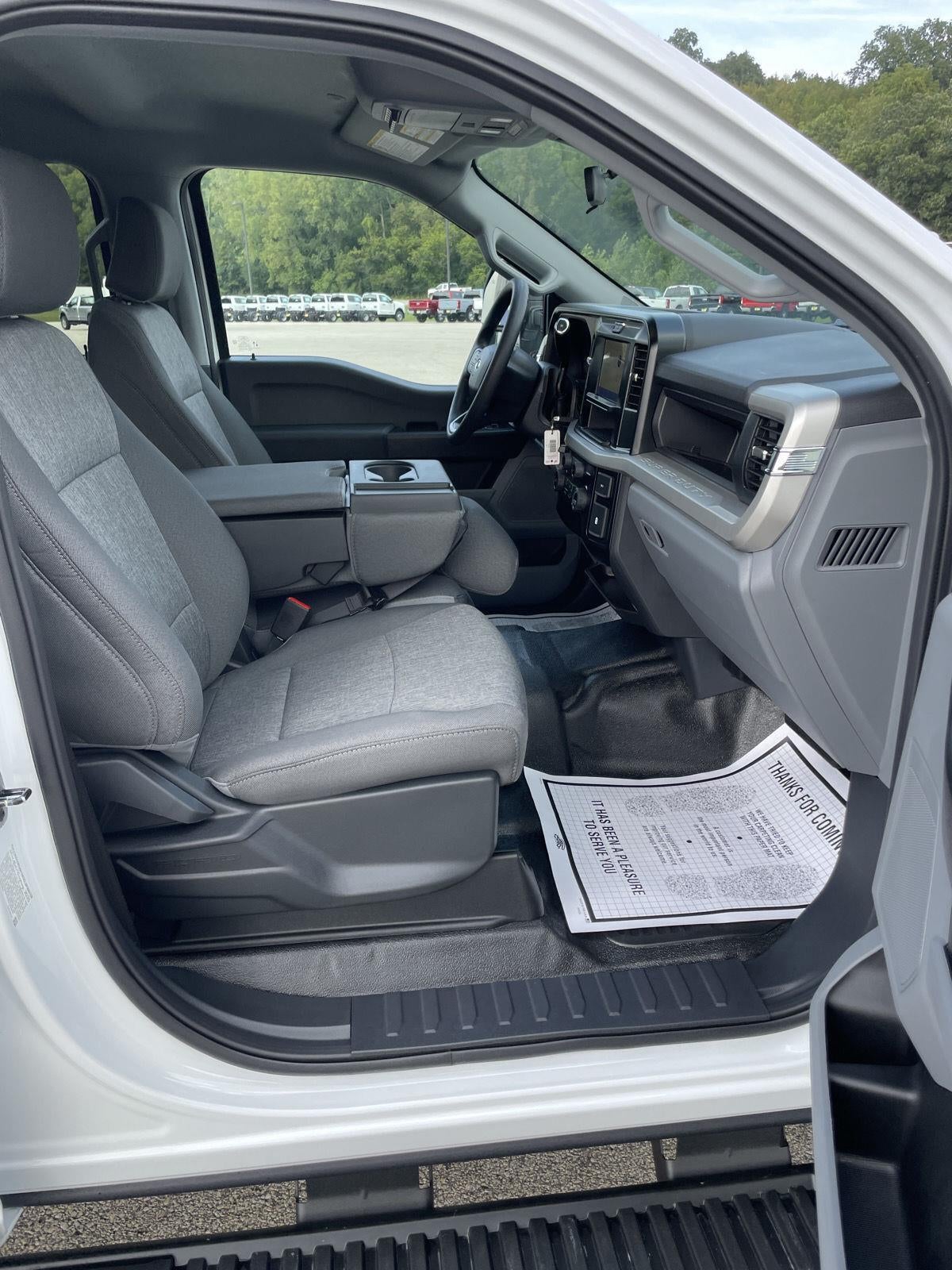 2026 Ford Super Duty F-350 DRW XL