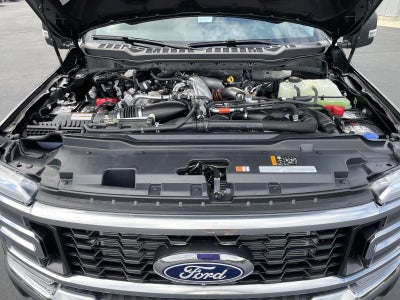 2027 Ford Super Duty F-450 DRW XLT