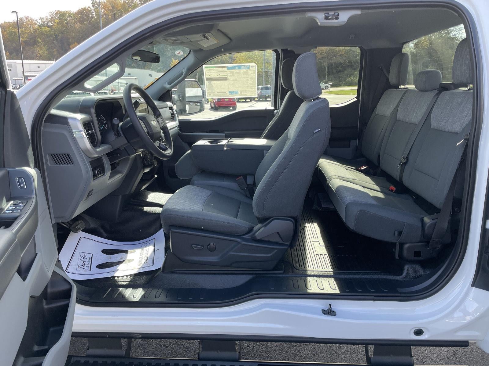 2026 Ford Super Duty F-250 SRW XLT