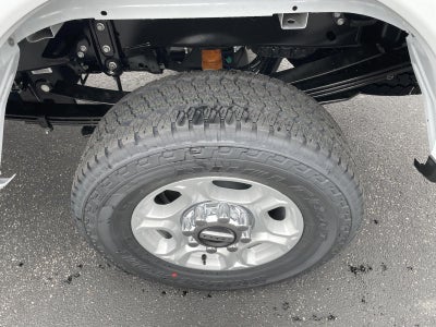 2026 Ford Super Duty F-350 SRW XLT