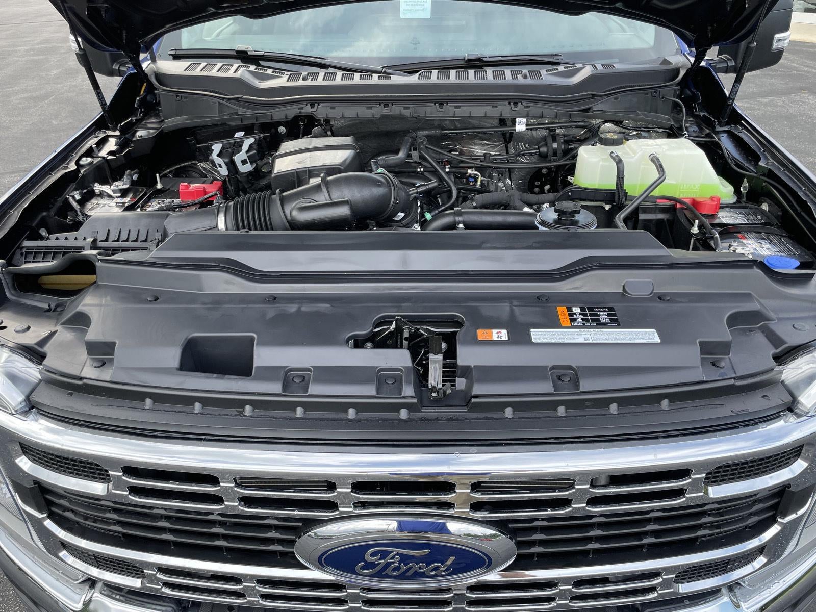 2026 Ford Super Duty F-350 Srw XLT