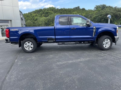 2026 Ford Super Duty F-350 Srw XLT