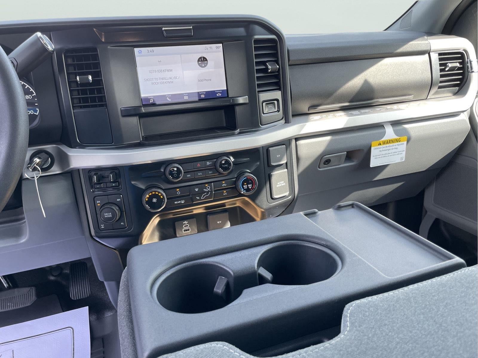 2026 Ford Super Duty F-350 Srw XLT