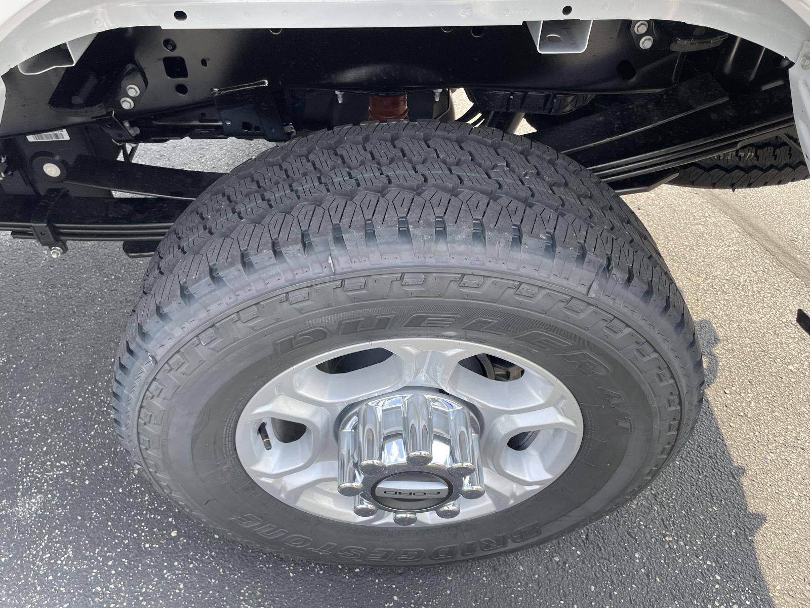 2026 Ford Super Duty F-350 SRW XLT