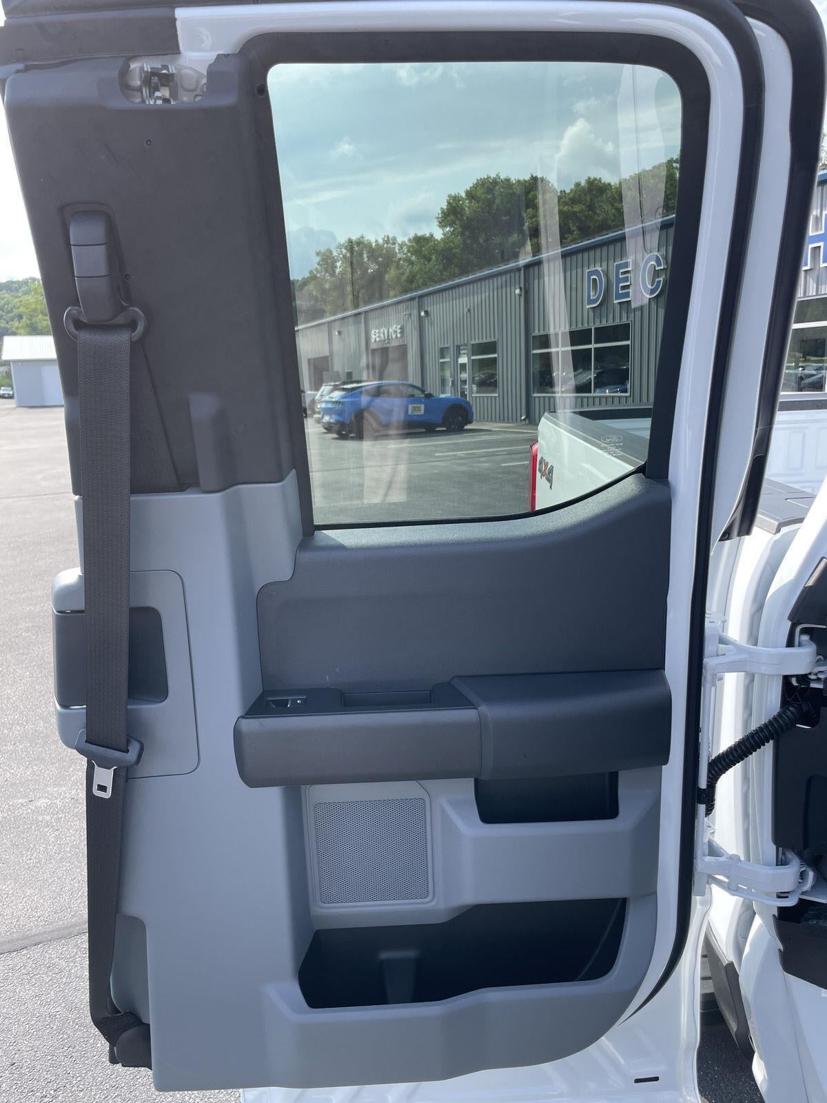 2026 Ford Super Duty F-350 SRW XLT